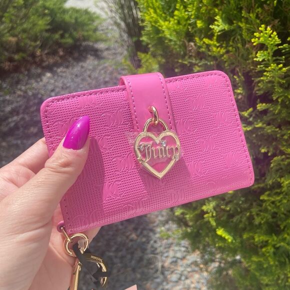 Juicy Couture Wallet - Faux Leather Pink Wallet with Gold Heart Charm - Picture 1 of 11